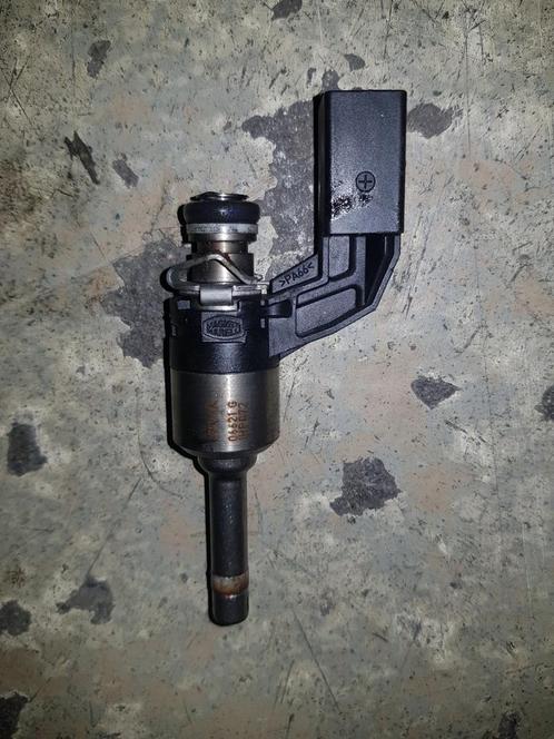 Injecteur Volkswagen Golf V 1.4 TSI 16V 2008 03C906036F, Autos : Pièces & Accessoires, Moteurs & Accessoires, Volkswagen, Enlèvement