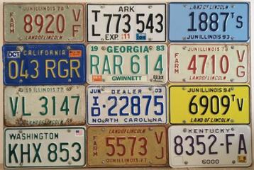 Jan Henderikse - License plates beschikbaar voor biedingen