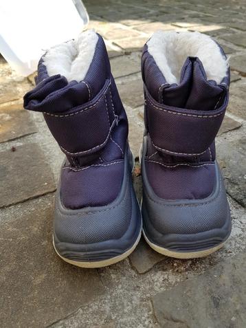 Bottes de neige 20-21 beschikbaar voor biedingen