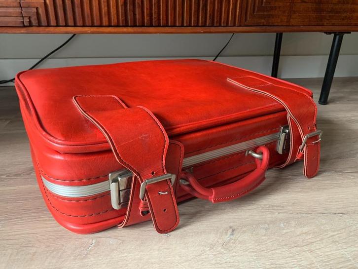 Vintage Ferrari Rode Koffer - Sky Leder, Bijoux, Sacs & Beauté, Valises, Utilisé, Enlèvement ou Envoi