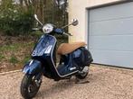 Vespa bleu nuit métallisé - GTS 125, Vélos & Vélomoteurs, Scooters | Vespa, Comme neuf, 125 cm³, Autres modèles, Essence