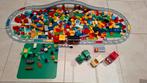 Lego Duplo in goede staat met elektrische trein en figuren, Ophalen of Verzenden, Zo goed als nieuw, Duplo