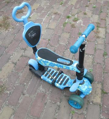 Leuk loopfietsje beschikbaar voor biedingen