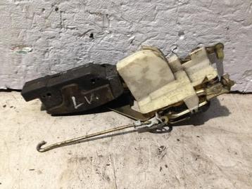 PORTIERSLOT LINKS VOOR Opel Vectra A (86 / 87) (90-503-785) beschikbaar voor biedingen