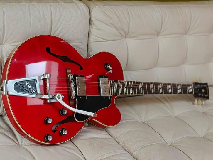 Gibson ES-275 met Bigsby & Lollar, Muziek en Instrumenten, Snaarinstrumenten | Gitaren | Elektrisch, Zo goed als nieuw, Hollow body