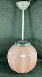 Plafonnier Art Déco ancien boule de verre + chrome, Enlèvement ou Envoi