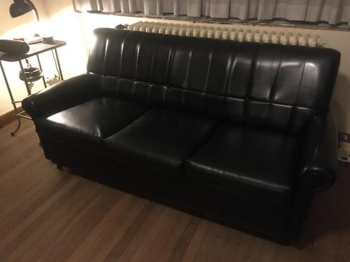 zwarte driezit in kunstleer, vintage - vermoedelijk jaren 40, Huis en Inrichting, Zetels | Zetels, Gebruikt, Rechte bank, Driepersoons