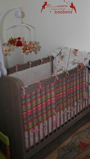 lit et commode pour bébé, Enlèvement, Utilisé