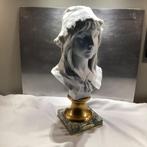 Biscuit getekend E. Namur. 017/CEa., Antiek en Kunst, Ophalen