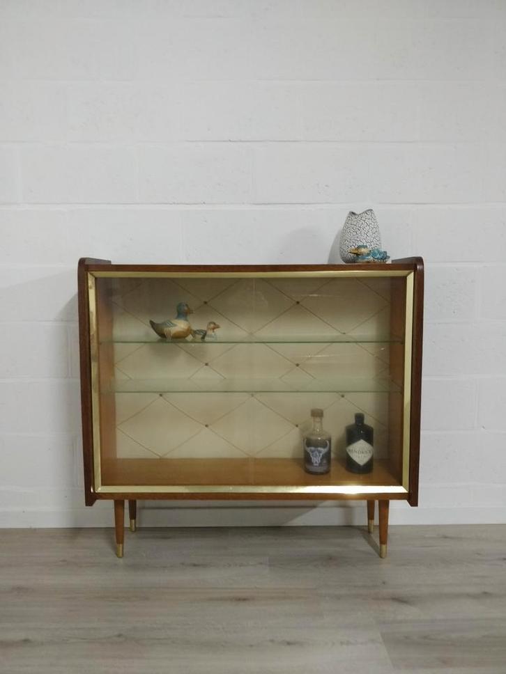 Vintage mid century vitrinekast | boekenkast, Huis en Inrichting, Kasten | Vitrinekasten, Glas, Ophalen