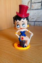 Betty Boop marty toys assise sur un tonneau, Collections, Enlèvement ou Envoi, Neuf, Humain