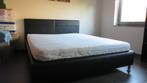 Bed, zwarte kunststof, Ophalen, Overige materialen, Gebruikt, Zwart