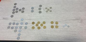 Set van 50 oude munten uit Spanje — „klassieke” pesetas  beschikbaar voor biedingen