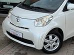 TOYOTA IQ 1.0I 68PK |RADIO CD-AUX | 2X ELEK. RAMEN |, Auto's, Stof, 50 kW, Zwart, 920 kg