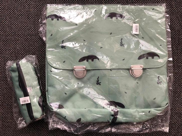 Boekentas+pennenzak (nieuw), Handtassen en Accessoires, Tassen | Schooltassen, Zo goed als nieuw, Ophalen