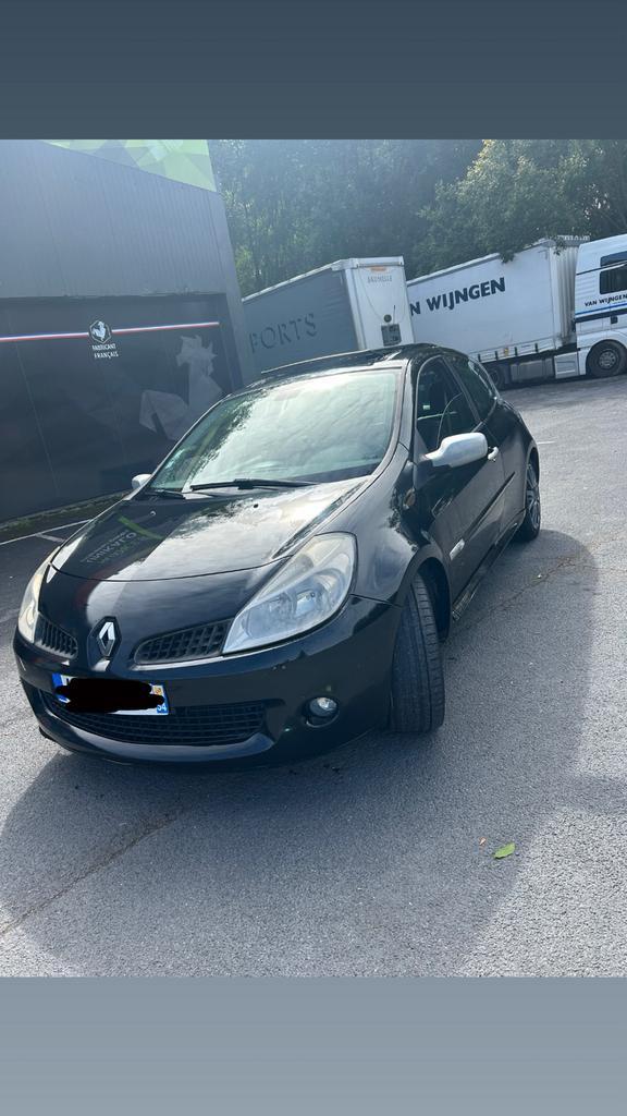 Renault Clio 3 RS 2.0 16v 197cv, Autos, Renault, Particulier, Clio, ABS, Régulateur de distance, Airbags, Air conditionné, Ordinateur de bord