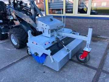 M-Sweep HSTV 600 150 veegmachine Giant nieuw  beschikbaar voor biedingen