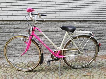 Meisjesfiets Minerva beschikbaar voor biedingen