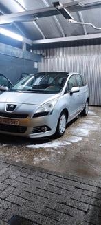 PEUGEOT 7 places 5008, 2011, 1.6 essence, Panoramic, Autos, Peugeot, 7 places, Boîte manuelle, Noir, 5 portes