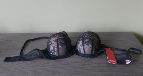 Soutien-gorge avec des baleines et dentelle de s. Oliver, Vêtements | Femmes, Sous-vêtements & Lingerie, Soutien-gorge, Noir, Enlèvement ou Envoi