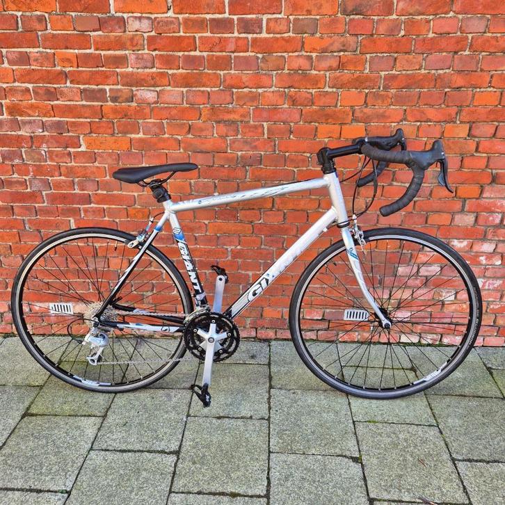 GIANT maat 52, alles vernieuwd , Top in orde !! 0471-569974, Fietsen en Brommers, Fietsen | Racefietsen, Zo goed als nieuw, Heren