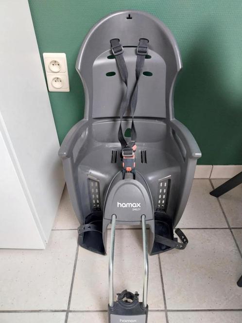 Hamax  Smileyietsstoel tot 22 kg grijs achteraan, Fietsen en Brommers, Fietsaccessoires | Fietsstoeltjes, Gebruikt, Achterzitje