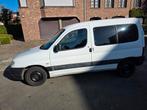 Citroën berlingo 1.4 benzine bouwj 2002 km 189.000, 4 deurs, Wit, Bedrijf, Handgeschakeld