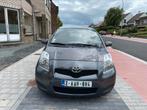 Toyota yaris, Te koop, Zilver of Grijs, 4 cc, Stadsauto