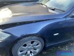 BMW 3 SERIE E90 blauw A35/5 links scherm voorscherm 2004-201, Auto-onderdelen, Ophalen, Gebruikt, BMW, Spatbord