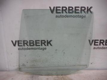 VITRE ARRIERE GAUCHE Ford Fusion (01-2002/12-2012), Utilisé, Ford