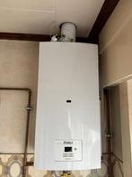 Vaillant gasgeiser op mobiele gasflessen, Doe-het-zelf en Bouw, Ophalen, Zo goed als nieuw