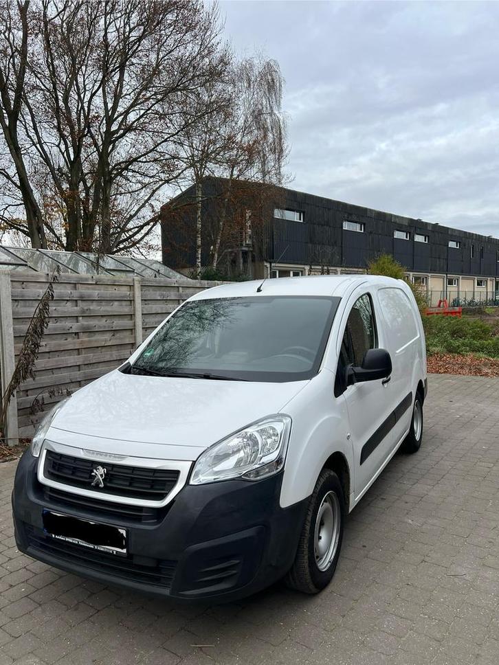 Peugeot Partner advantage plus edition, Auto's, Bestelwagens en Lichte vracht, Bedrijf, Airconditioning, Peugeot, Euro 6, Handgeschakeld