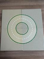 lego 4 grondplaten cirkel 32 x 32 - vintage, Kinderen en Baby's, Speelgoed | Duplo en Lego, Ophalen of Verzenden, Gebruikt, Losse stenen