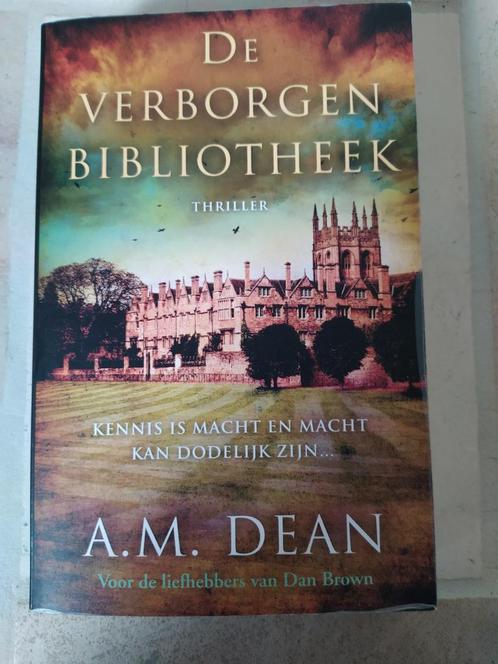 A.M. Dean - De verborgen bibliotheek, Livres, Romans historiques, Comme neuf, Enlèvement