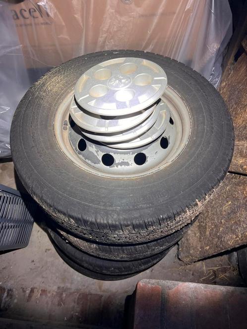Wielen peugeot boxer 2009, Auto-onderdelen, Banden en Velgen, Band(en), Ophalen of Verzenden