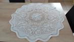 Grote witte placemat met bloempatronen met een diameter van, Ophalen of Verzenden, Zo goed als nieuw, Rond, Binnen