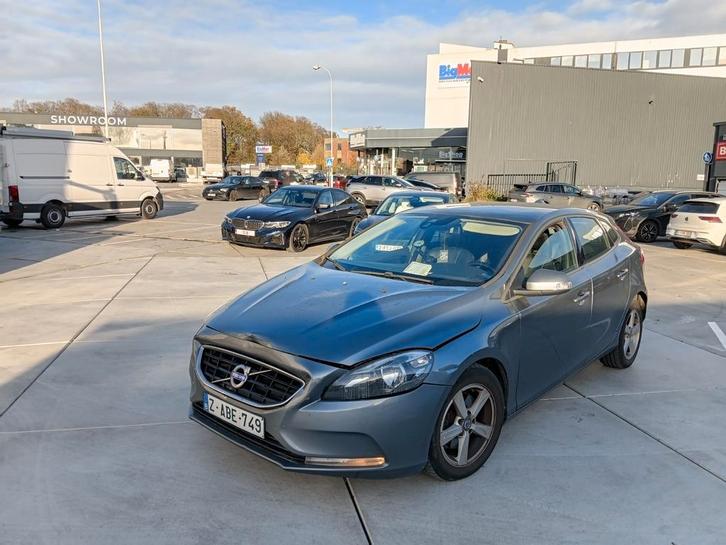 Volvo V40 - EXPORTEREN, Auto's, Smart, Bedrijf, ForTwo, Panoramadak, Diesel, Euro 5, Automaat, Leder, Ophalen