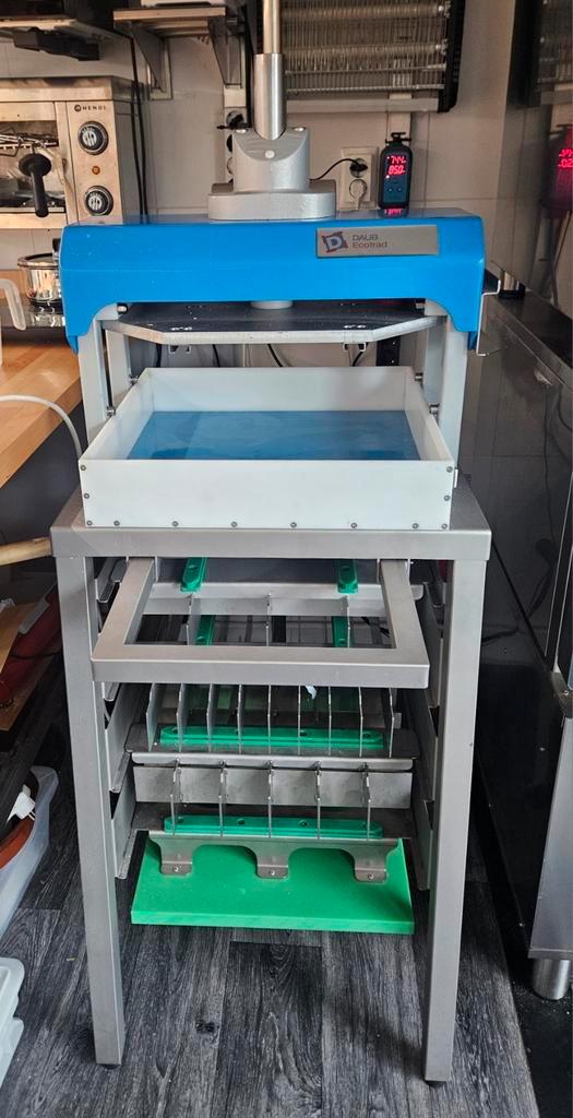 Daub Ecotrad Deegverdeler, Zakelijke goederen, Horeca | Keukenapparatuur, Nieuw zonder verpakking, Ophalen