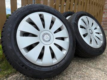 Originele MERCEDES-BENZ A/B-klasse zomerkit, 205 55 16 band beschikbaar voor biedingen