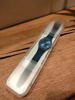 Montre Swatch Blue Rebel, Handtassen en Accessoires, Horloges | Heren, Ophalen, Swatch