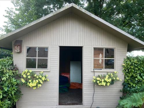 Tuinhuis in merantihout, Tuin en Terras, Tuinhuizen, Gebruikt, Tuinhuis, Hout, 250 tot 300 cm, 200 tot 400 cm, 2 ramen, Ophalen
