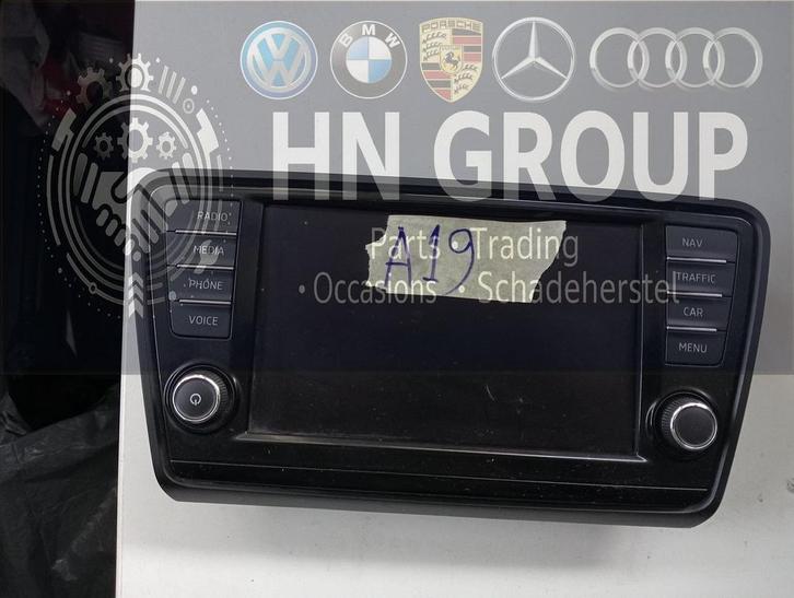 Navigatie Display Skoda Octavia Combi 5E0919606, Autos : Divers, Navigation de voiture, Utilisé, Enlèvement ou Envoi