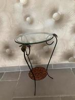 Vintage bijzet tafeltje, Huis en Inrichting, Tafels | Bijzettafels, Ophalen, Zo goed als nieuw