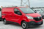 RENAULT TRAFIC - 3 PLACES - CARNET COMPLET RENAULT TVAC, 5 deurs, Overige carrosserie, 1598 cc, 70 kW