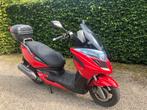 Motoscooter 125 cc rijdt zeer goed en zuinig 0478347091