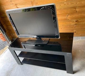 Téléviseur PHILIPS Ambilight 32' beschikbaar voor biedingen