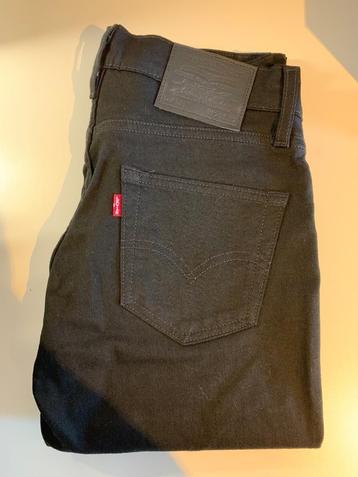 LEVIS - Jeans Slim - 511 - Noir - 29X32 - Etat impeccable beschikbaar voor biedingen