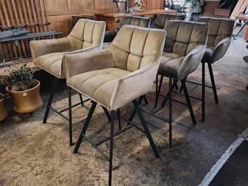 Set barkrukken (outlet) beschikbaar voor biedingen