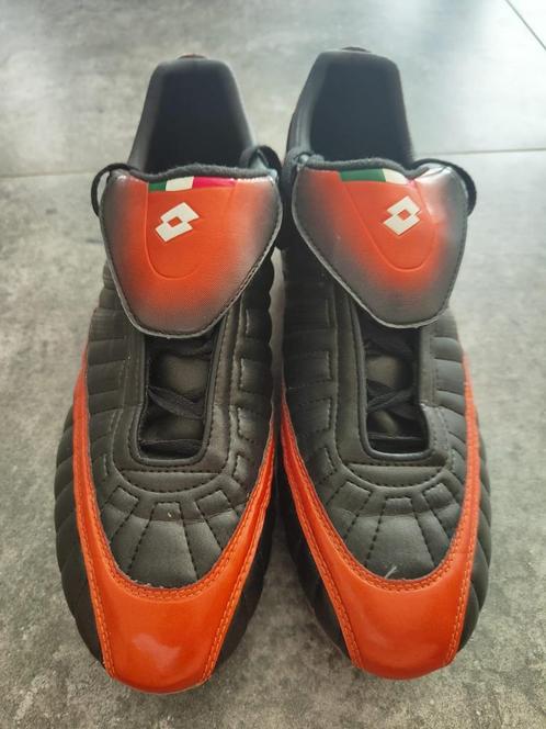 Te koop: Lotto voetbalschoenen – maat 43 – Echt leer!, Sport en Fitness, Voetbal, Zo goed als nieuw, Schoenen, Ophalen