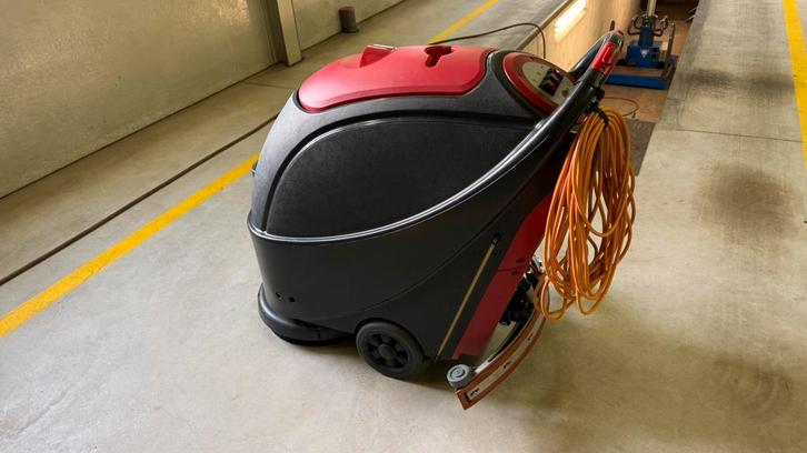 Autolaveuse Viper AS 430 C, Bricolage & Construction, Matériel de nettoyage, Comme neuf, Enlèvement